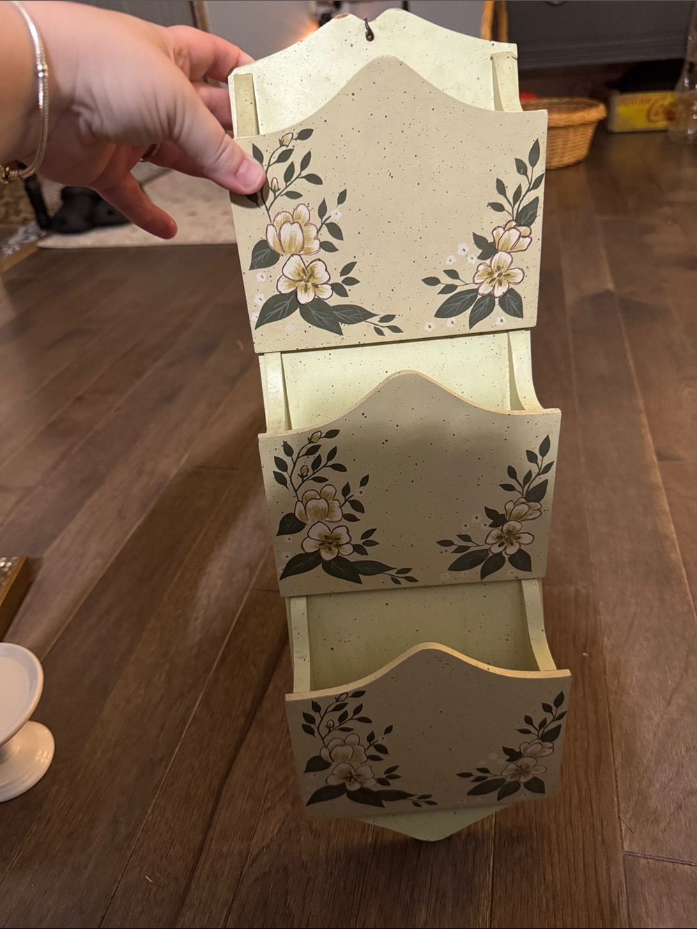 Mail holder